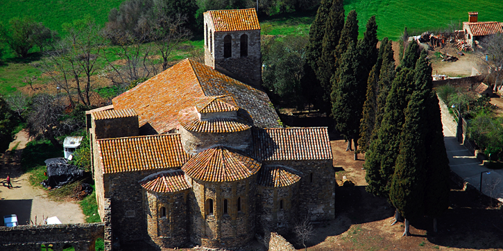 Monestir Romànic de Sant Miquel de Cruïlles